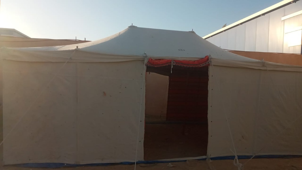 DELUX TENT 4x6 Y