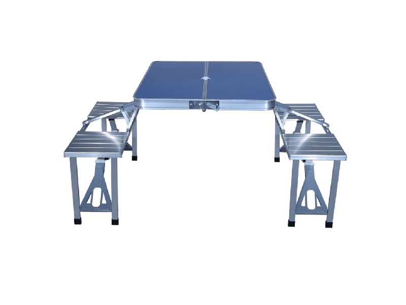 ALUMINUM TABLE WITH STOOL